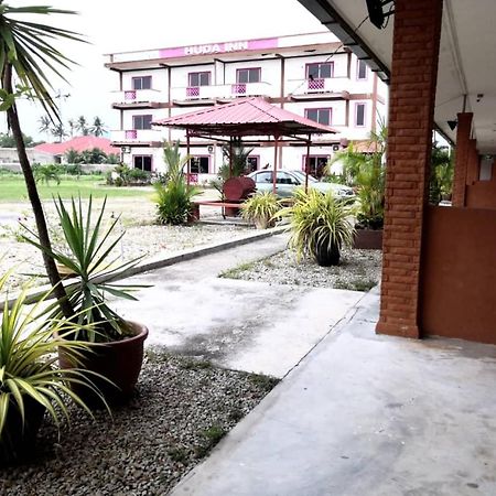 Huda Inn Pantai Cenang  Ngoại thất bức ảnh