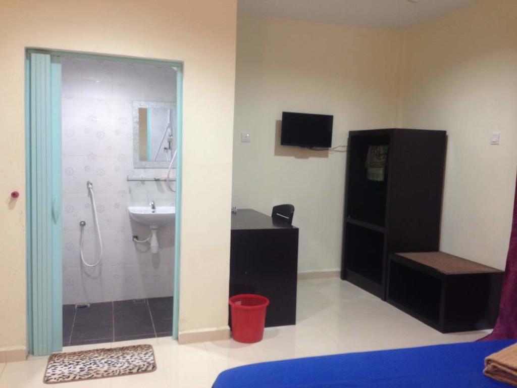 Huda Inn Pantai Cenang  Ngoại thất bức ảnh
